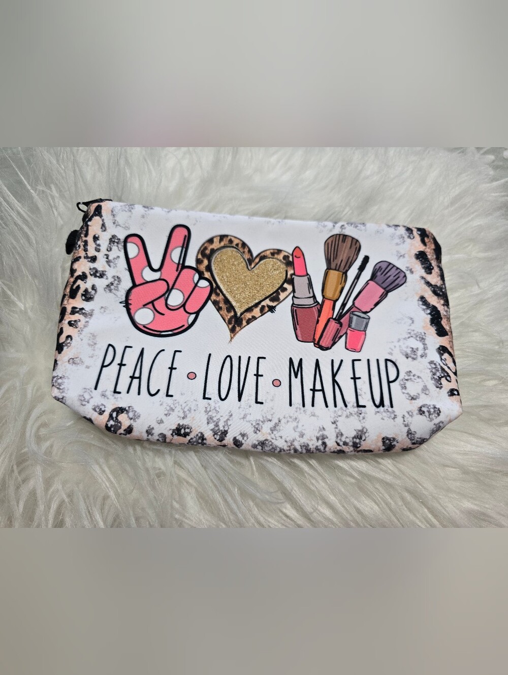 ✌️🩷Brand New Peace Love Makeup Cosmetic Pouch Bag
